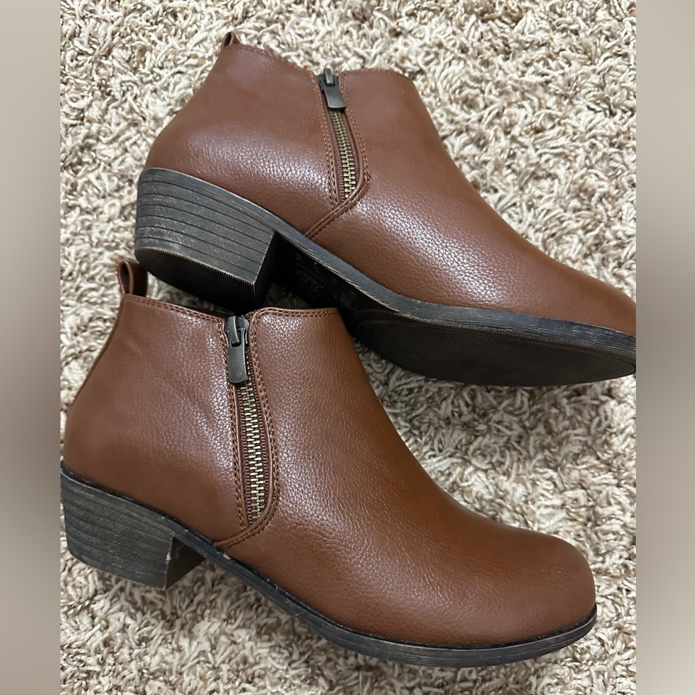 Super cute booties